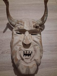 - Artesão Victor Afonso