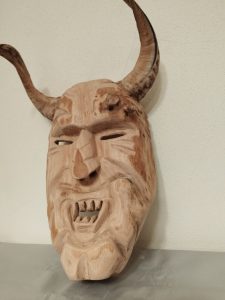 - Artesão Victor Afonso