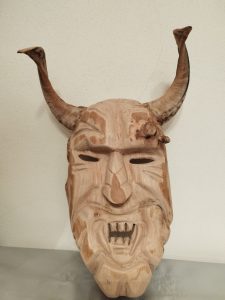 - Artesão Victor Afonso